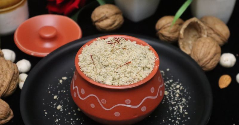 Soubor:109 Šafránová polévka s mandlemi 4.jpg