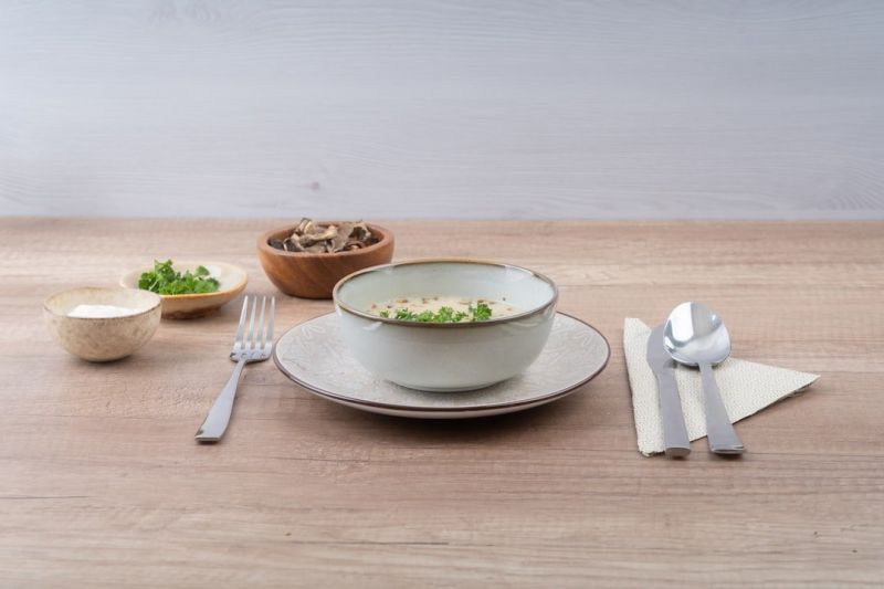 Soubor:116 Houbová polévka se smetanou 3.jpg