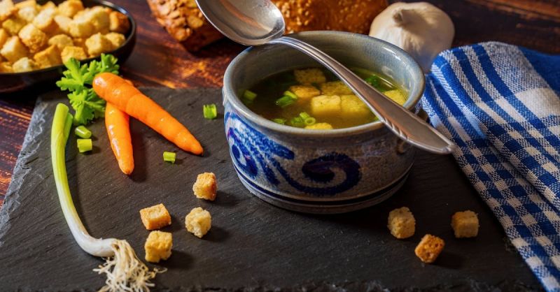 Soubor:196 Studená zeleninová polévka.jpg