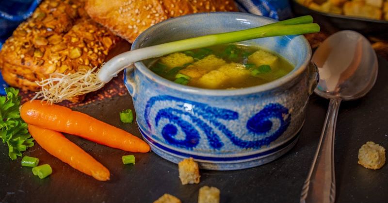 Soubor:196 Studená zeleninová polévka 2.jpg