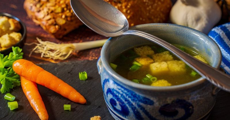 Soubor:196 Studená zeleninová polévka 4.jpg