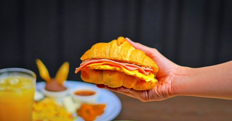 Soubor:241 Plněná vejce se šunkou 5.jpg