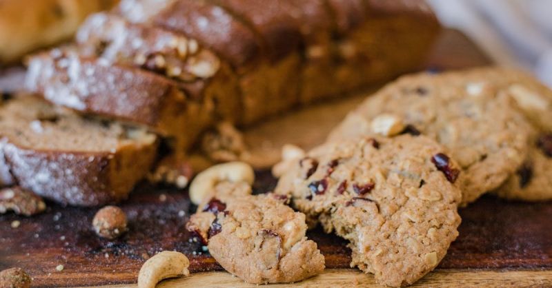 Soubor:7066 Staročeské pracny s vlašskými ořechy.jpg