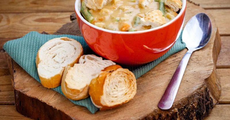 Soubor:72 Panádlová polévka 2.jpg